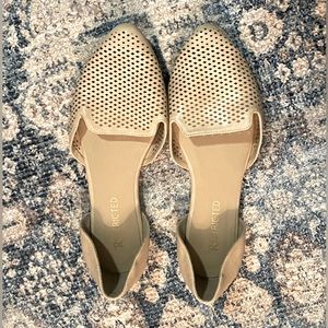 Restricted Nude almond toe flats